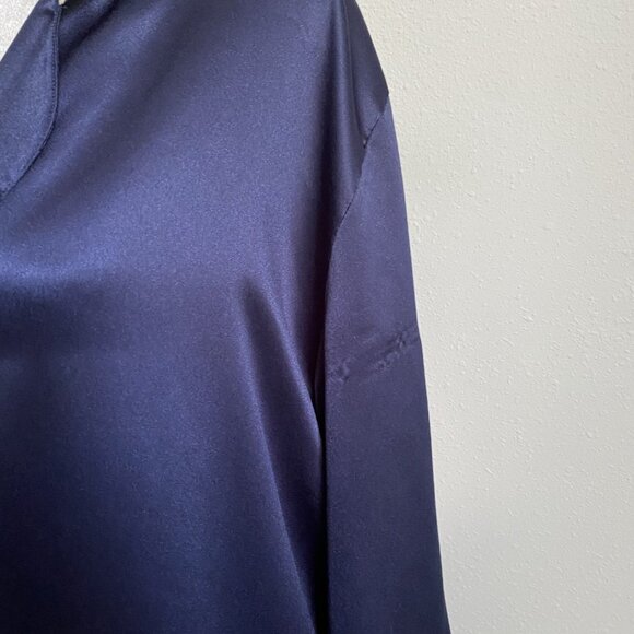 VTG Victoria's Secret Womens P/S Satin Night Shirt Navy w Nude Lace Trim Collar - Picture 4 of 10